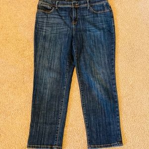 Chico’s girlfriend cropped jeans 2 (34”) xl